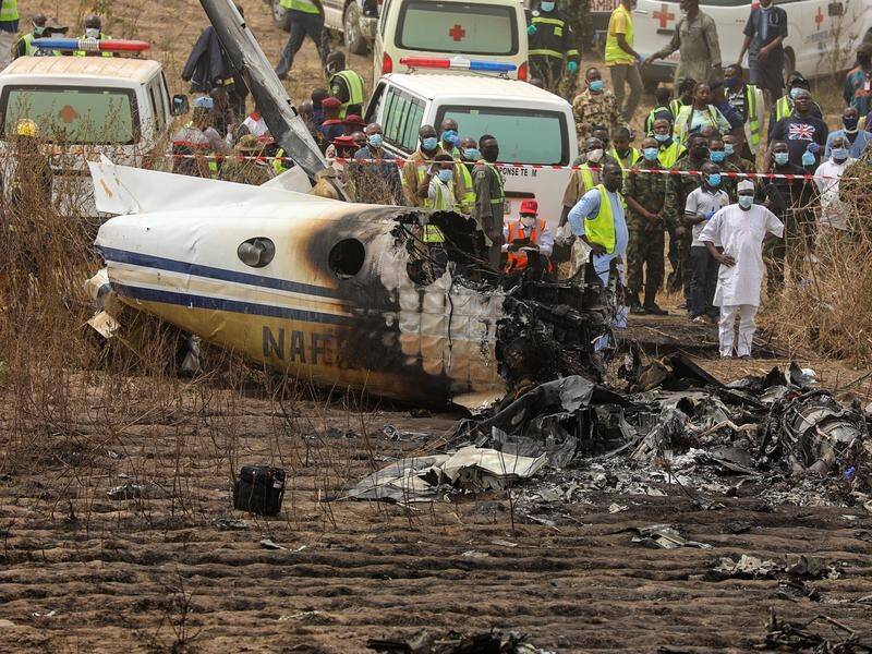 Seven people have been killed in Nigeria when a plane approaching Abuja airport crashed.